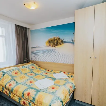 Osrodek Wczasowy Opolanin 假日公园 波别罗沃