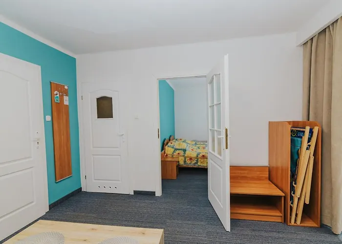 假日公园 Osrodek Wczasowy Opolanin 波别罗沃