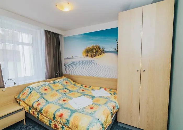 Osrodek Wczasowy Opolanin 假日公园 波别罗沃